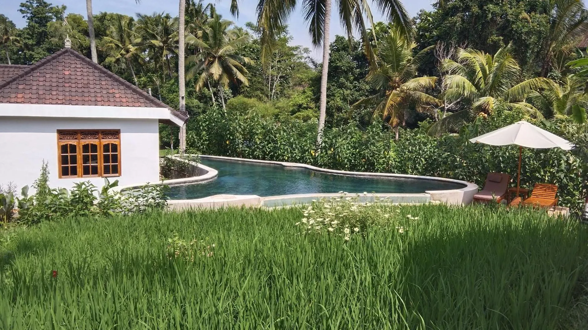 Chata The Puriana Mantun Villa Ubud